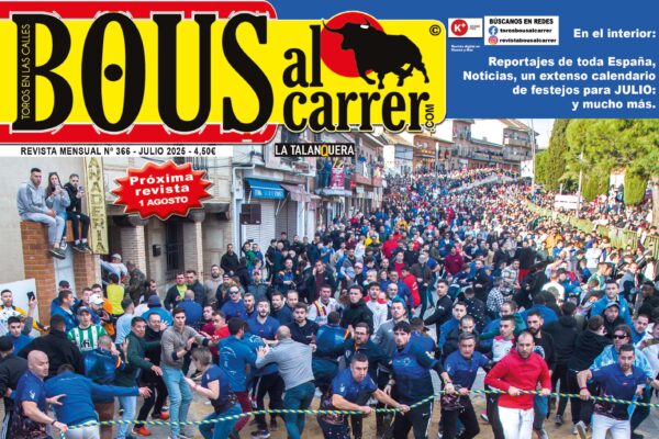 Portada Revista Bous al Carrer Nº 366 – Julio 2025 con toro en cuerda rodeado de aficionados
